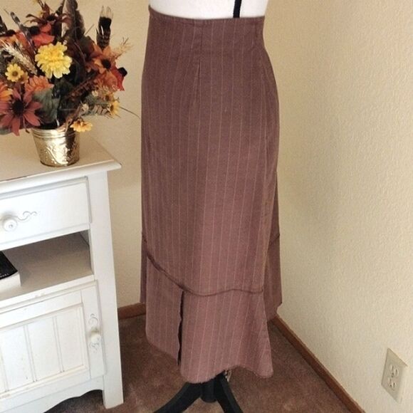 J. Jill Pin Striped Cotton/Linen Blend Skirt - Picture 4 of 9